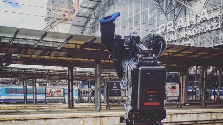 Wie viele Fahrgäste nehmen wohl wahr, dass es sich beim Hauptbahnhof, um eines der schönsten Jugendstilgebäude von Prag handelt?