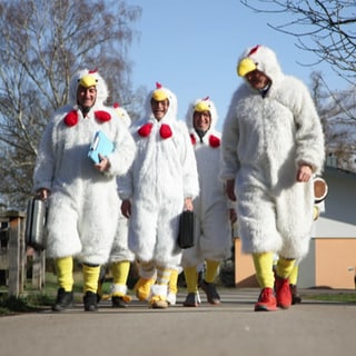 Der Eierkontrolldienst in Ettenheimweiler.