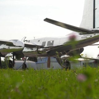 Fliegen im ehemaligen Weltkriegsbomber