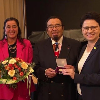 Startrompeter Walter Scholz bekommt Medaille verliehen