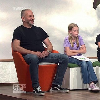 Familie Früh im Studio