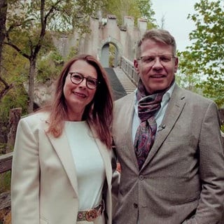 Schlossherrenpaar von Schloss Bronnen: Claudia Link und Jürgen Bickel