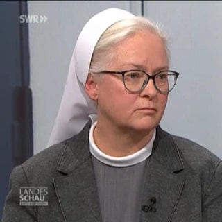 Schwester Vera Perzi hat keine Angst vor schweren Jungs