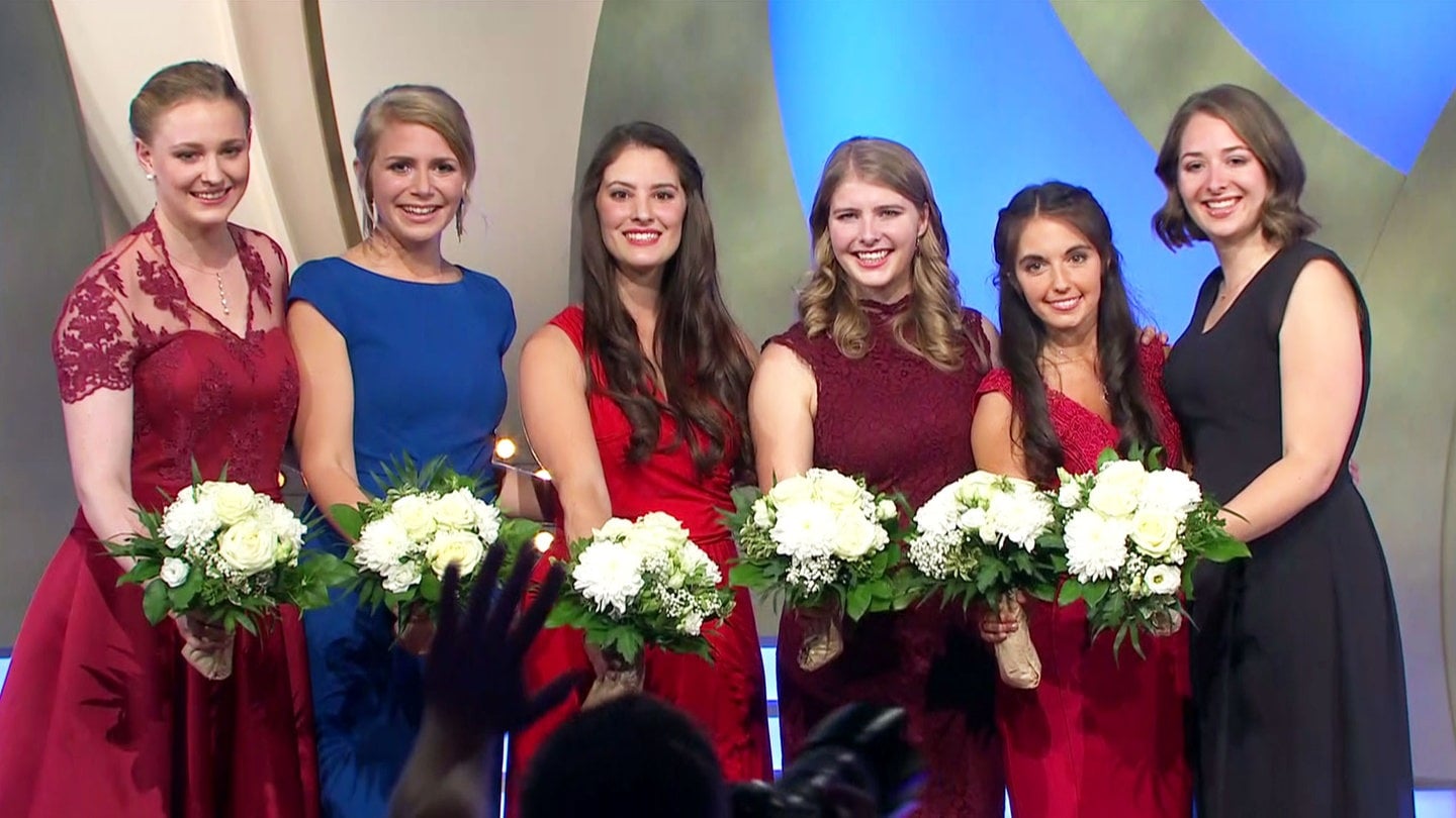 Die Finalistinnen von links:  Laura Gerhardt, Julia Sophie Böcklen, Angelina Vogt, Katharina Bausch, Carolin Hillenbrand, Miriam Kaltenbach.