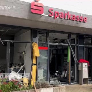 Gesprengte Sparkasse