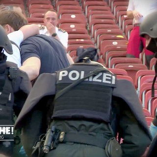 Polizeieinsatz im Stadion