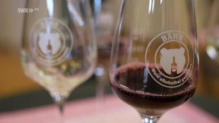 Alkoholfreier Rot- und Weißwein