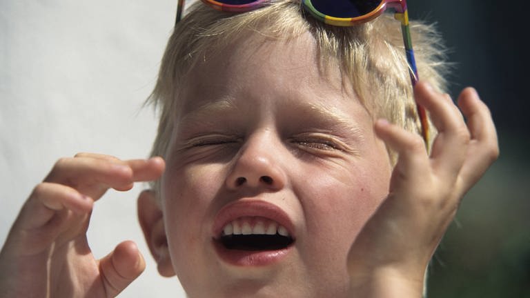 Warum Mussen Manche Menschen Niesen Wenn Sie In Die Sonne Schauen Swr Wissen