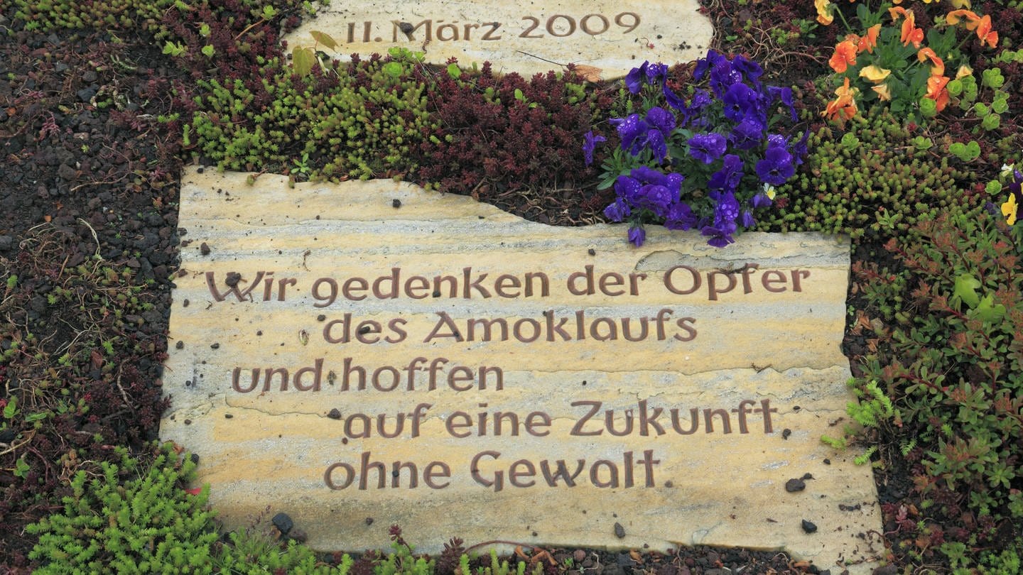 Gedenkstein zur Erinnerung an die Opfer des Amoklaufs von Winnenden 2009