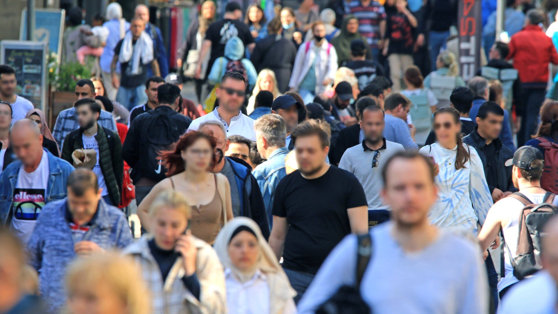 Können Sich Genesene Wieder Mit Dem Coronavirus Infizieren? - SWR Wissen