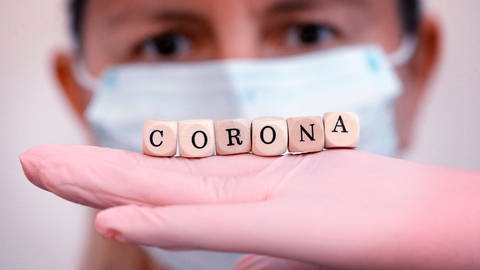 Große Hoffnungen zur schnelleren Testung auf das neue Coronavirus setzen Forscher weltweit auf Antigentests.