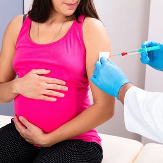 Wie sinnvoll ist eine eine Impfung gegen das RS-Virus für Schwangere?
