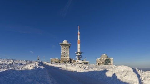 Wetterstation auf dem Brocken im Harz in Sachsen-Anhalt.