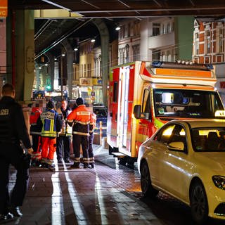 Baden-Württembergs Innenminister Thomas Strobl fordert härtere Strafen bei Gewalt gegen Einsatzkräfte. 