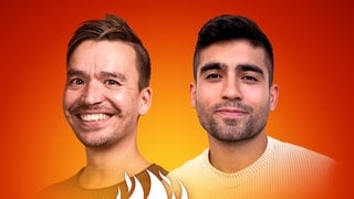 Mujtaba Sarfaraz und Bob Blume auf dem Podcast-Cover von "Die Schule brennt – Mit Bob Blume"