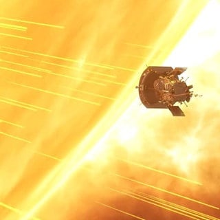 Illustration der Nasa-Sonde Pakrer Solar Probe vor der Sonne