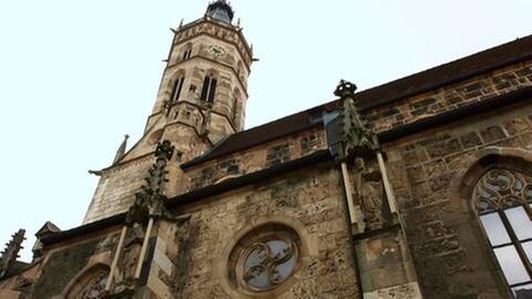 Spuren im Stein, Aus Tuff erbaut - Kirche in Bad Urach